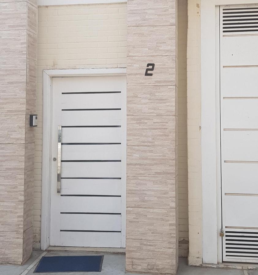 Sobrado 2 Amplo E Confortavel Em Condominio Corumba Ngoại thất bức ảnh